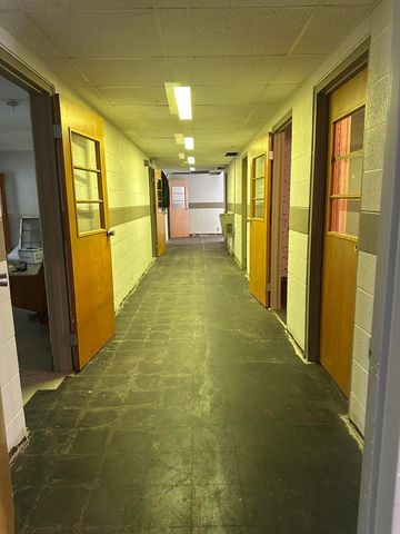 201 E Church Street, Ozark, MO 65721