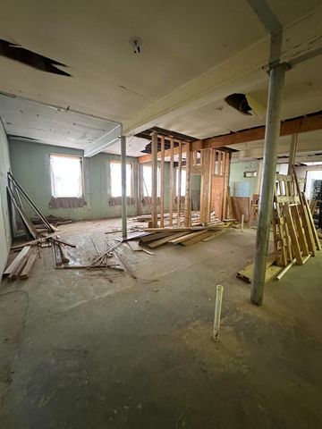 201 E Church Street, Ozark, MO 65721