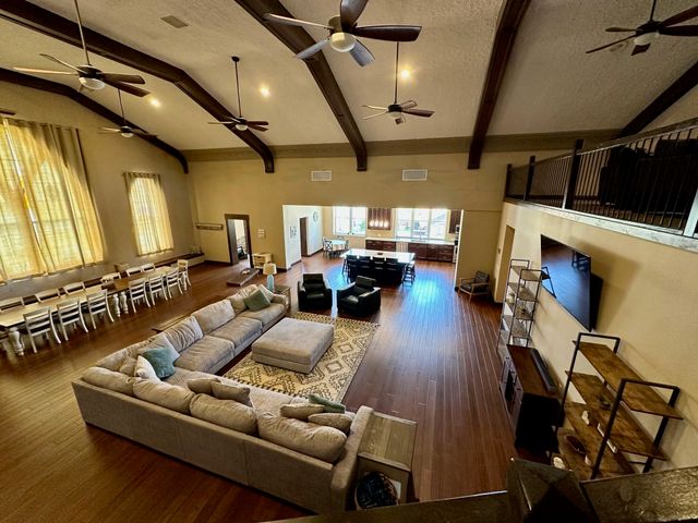 201 E Church Street, Ozark, MO 65721