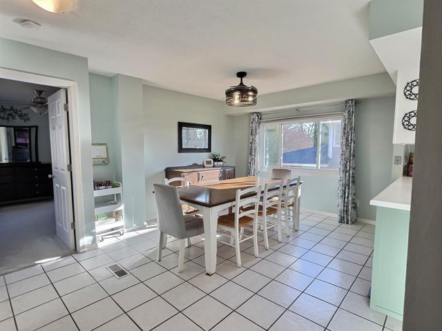 10105 32nd Avenue N, Plymouth, MN 55441