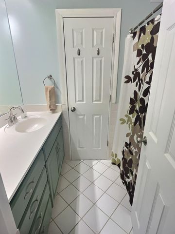 10105 32nd Avenue N, Plymouth, MN 55441