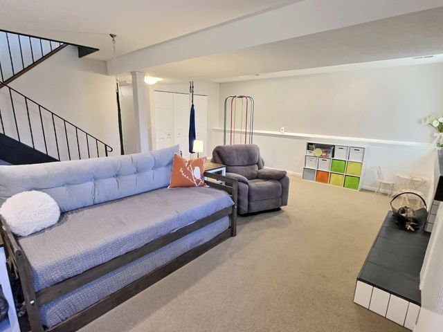 10105 32nd Avenue N, Plymouth, MN 55441