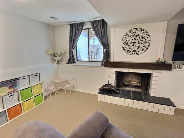 10105 32nd Avenue N, Plymouth, MN 55441