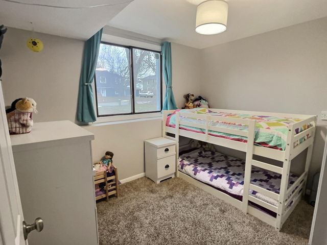 10105 32nd Avenue N, Plymouth, MN 55441