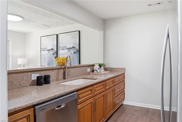 3209 Cricket LN, Chesapeake, VA 23321