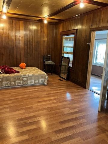 522 Kensington Avenue, Kansas City, MO 64124