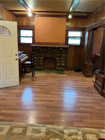 522 Kensington Avenue, Kansas City, MO 64124