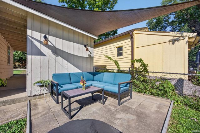 653 W Green Road, Bloomington, IN 47403