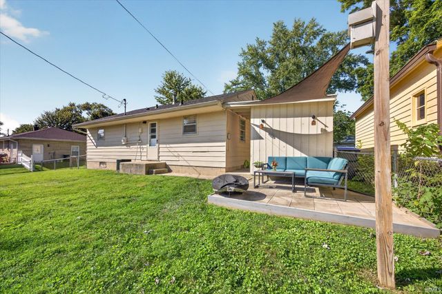 653 W Green Road, Bloomington, IN 47403