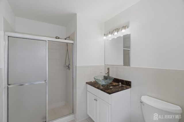 116 Chariot Court, Piscataway, NJ 08854