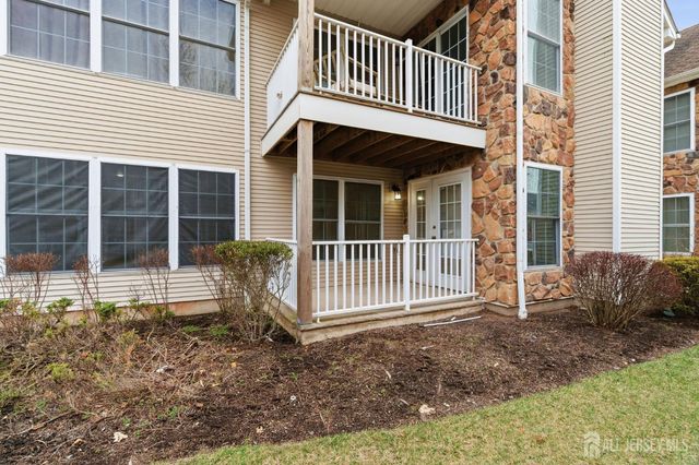 116 Chariot Court, Piscataway, NJ 08854