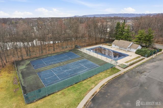 116 Chariot Court, Piscataway, NJ 08854