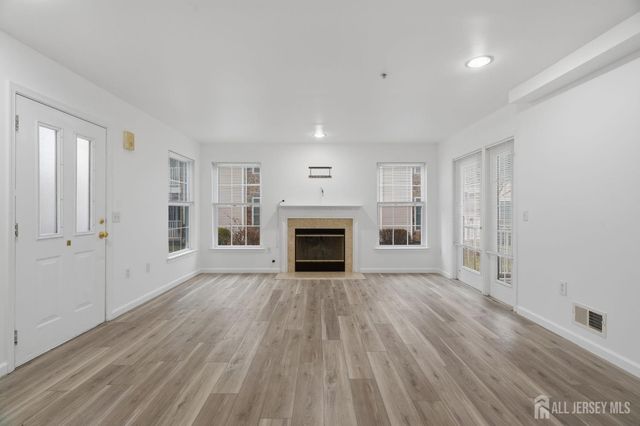 116 Chariot Court, Piscataway, NJ 08854