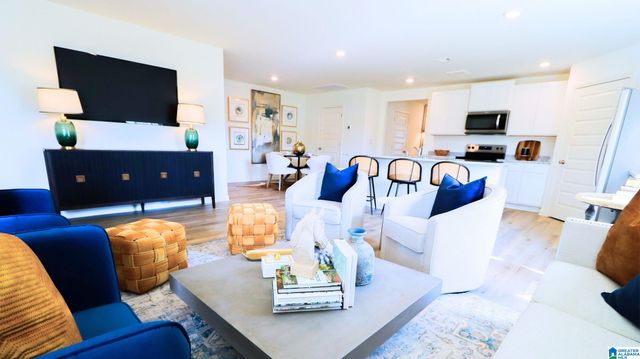 613 ABERDEEN TRACE, Calera, AL 35040