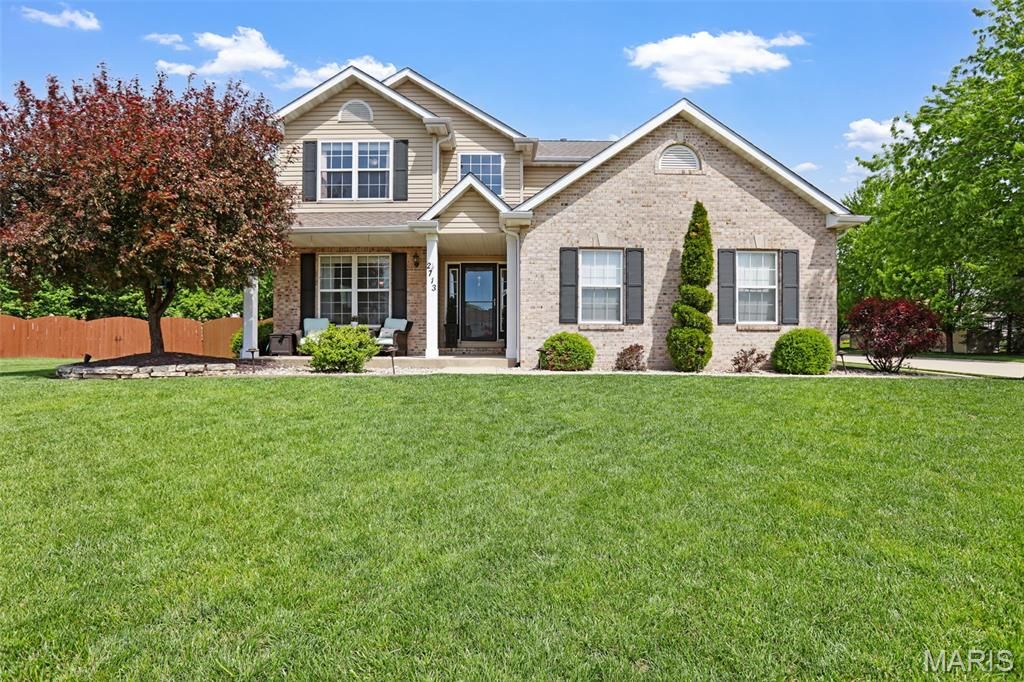 2713 Falcon Crest Drive, Edwardsville, IL 62025