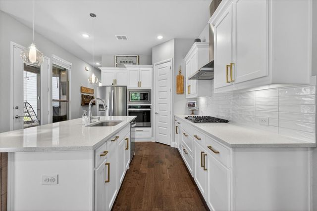 8761 Archie League Lane, Frisco, TX 75034