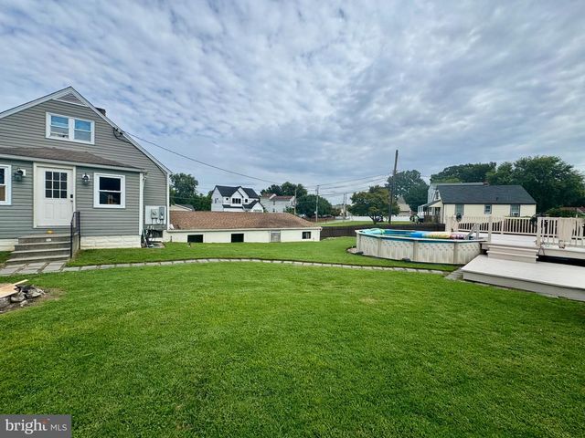 917 A OAKLEIGH BEACH, Dundalk, MD 21222