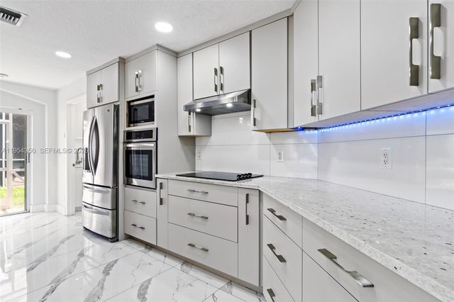 6357 Brava Way, Boca Raton, FL 33433