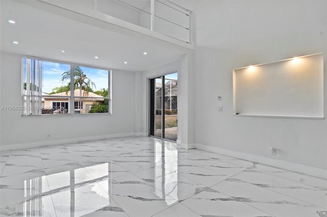 6357 Brava Way, Boca Raton, FL 33433