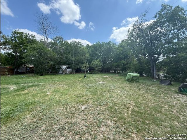 338 sunglo, San Antonio, TX 78221