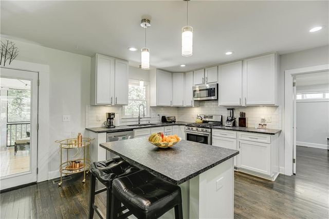 1858 Longdale Drive, Decatur, GA 30032