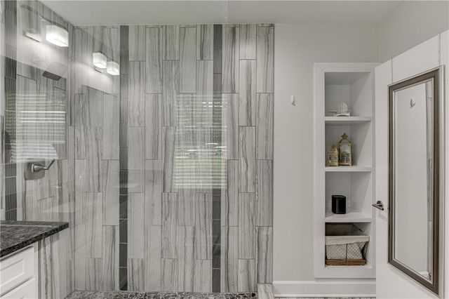 1858 Longdale Drive, Decatur, GA 30032
