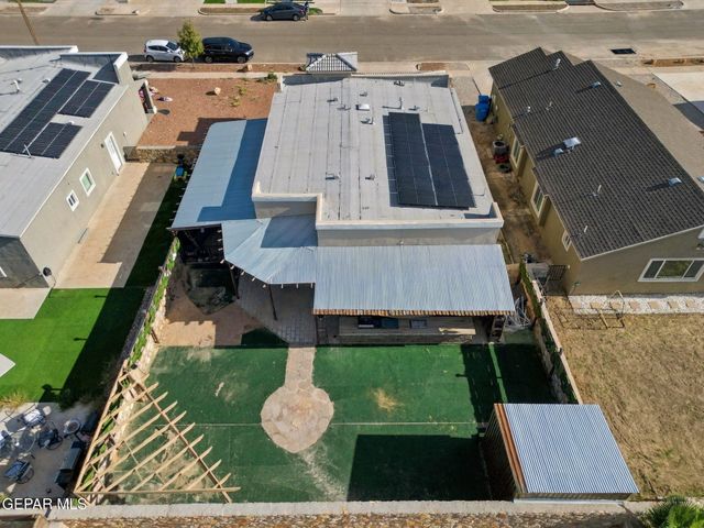 2197 Purple Valley Road, Socorro, TX 79927