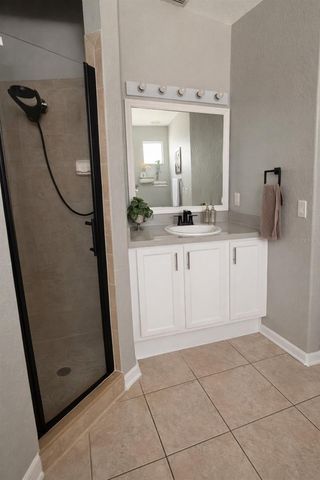 2240 BAGDAD AVENUE, Orlando, FL 32833