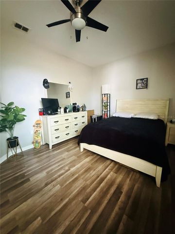 2240 BAGDAD AVENUE, Orlando, FL 32833