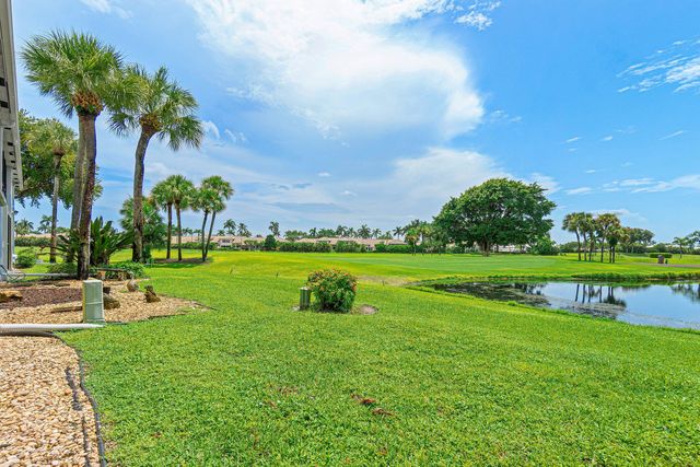 5152 Golfview Court, Delray Beach, FL 33484