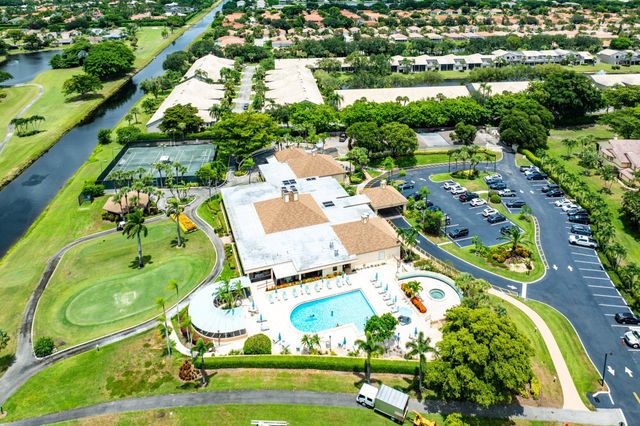 5152 Golfview Court, Delray Beach, FL 33484