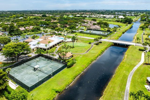 5152 Golfview Court, Delray Beach, FL 33484