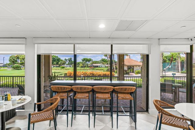 5152 Golfview Court, Delray Beach, FL 33484