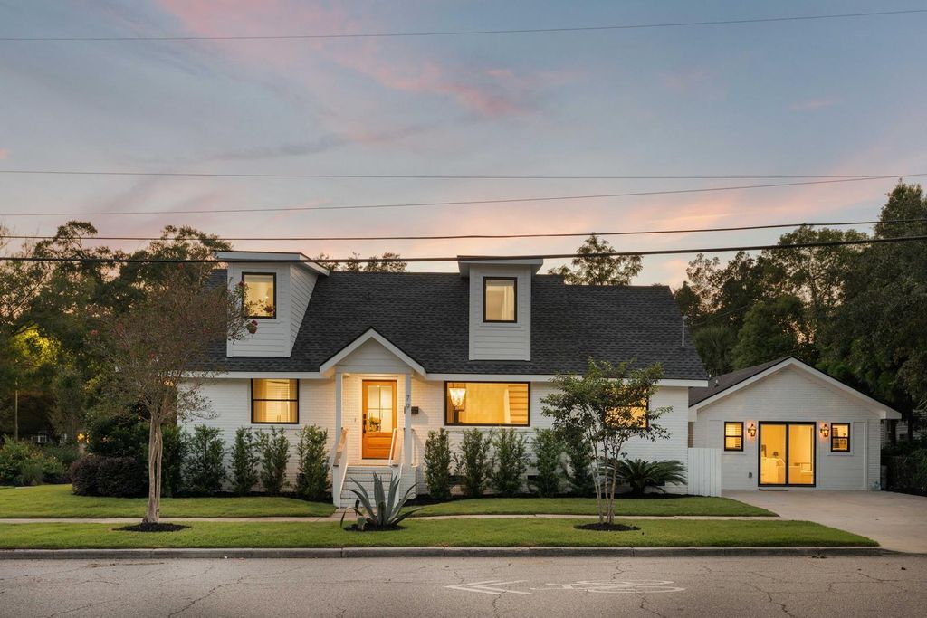 Image 1 of property listing at 79 Hester Street, Charleston, SC 29403