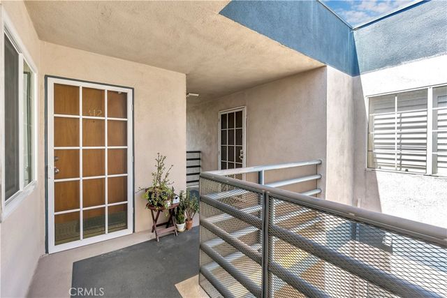 535 W 4th 312, Long Beach, CA 90802