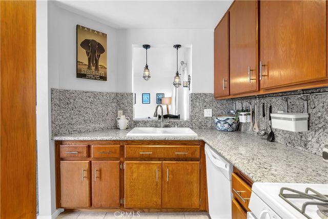 535 W 4th 312, Long Beach, CA 90802