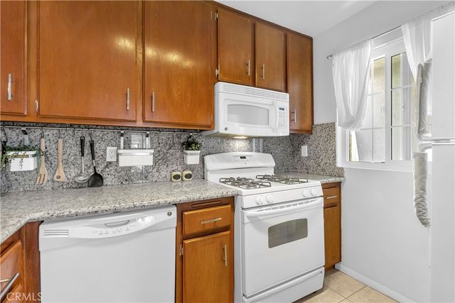 535 W 4th 312, Long Beach, CA 90802