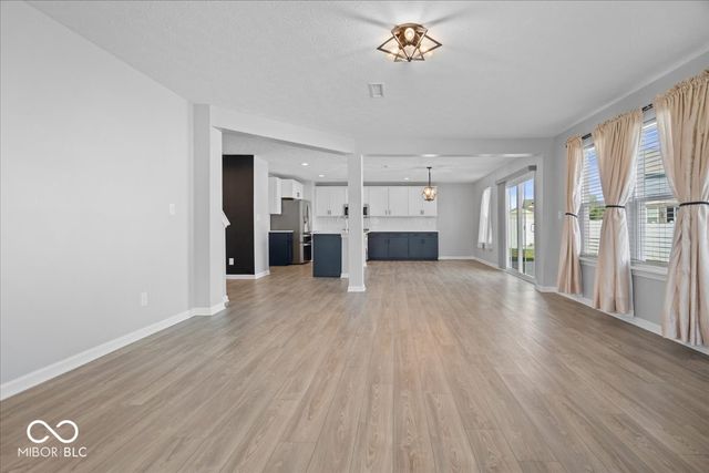 13194 N Landing Circle E, Camby, IN 46113