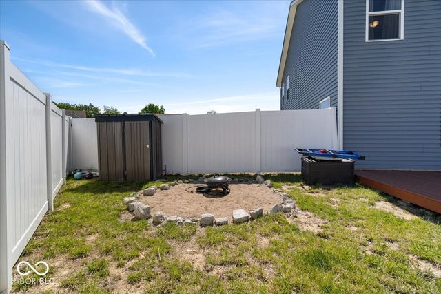13194 N Landing Circle E, Camby, IN 46113