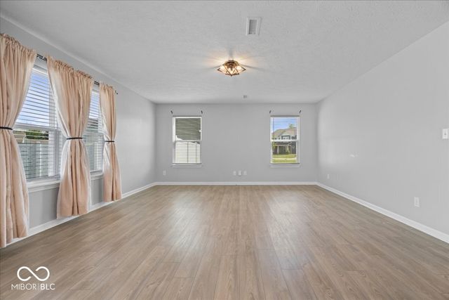 13194 N Landing Circle E, Camby, IN 46113