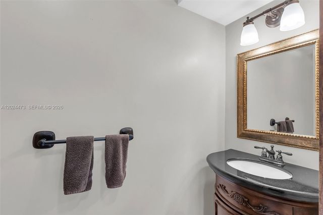 11022 Chandler Dr, Cooper City, FL 33026