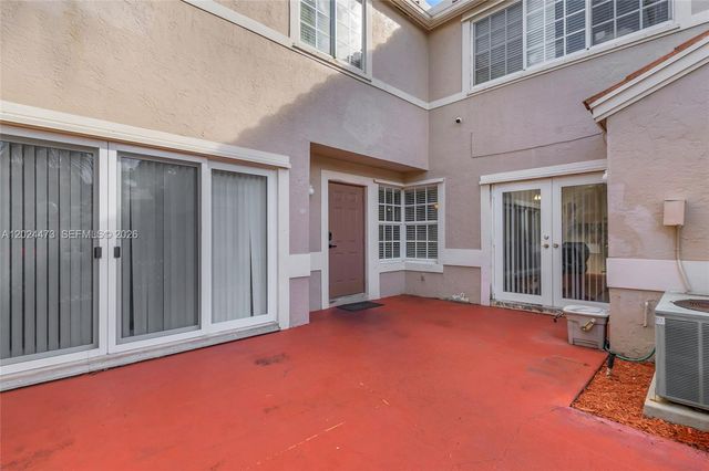 11022 Chandler Dr, Cooper City, FL 33026