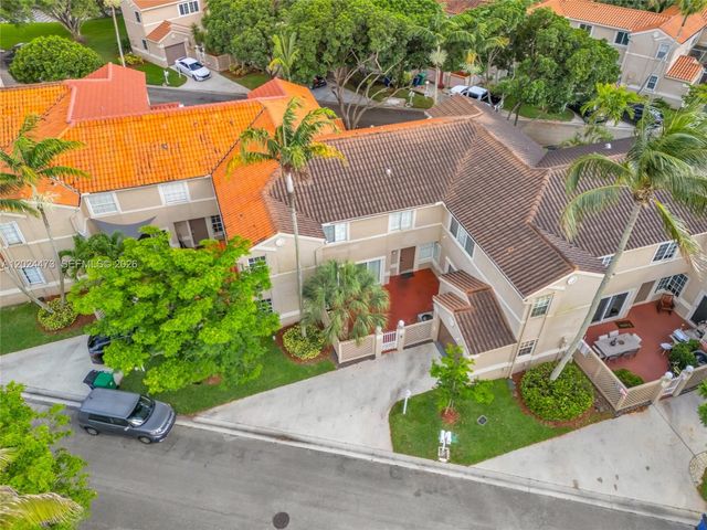 11022 Chandler Dr, Cooper City, FL 33026