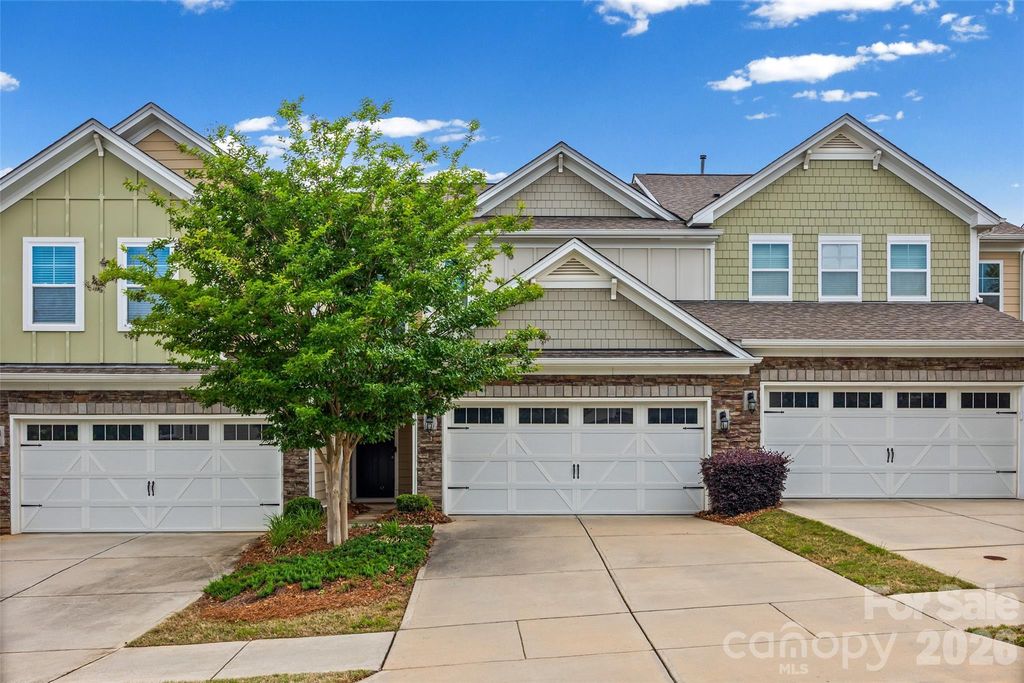 979 Pennington Drive, Lancaster, SC 29720