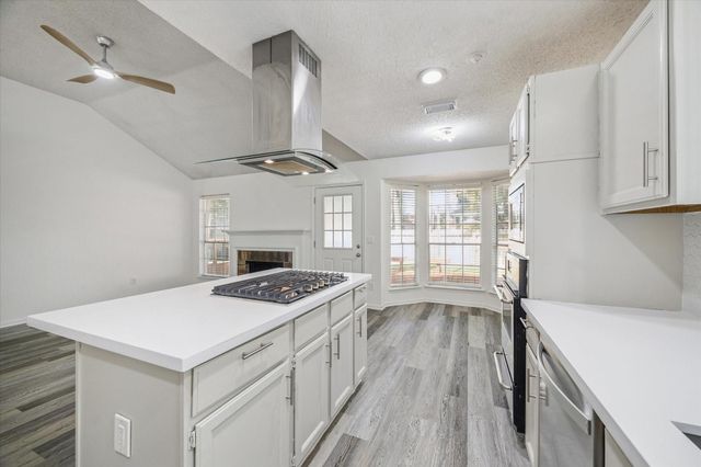 143 W Village Knoll Circle, Spring, TX 77381