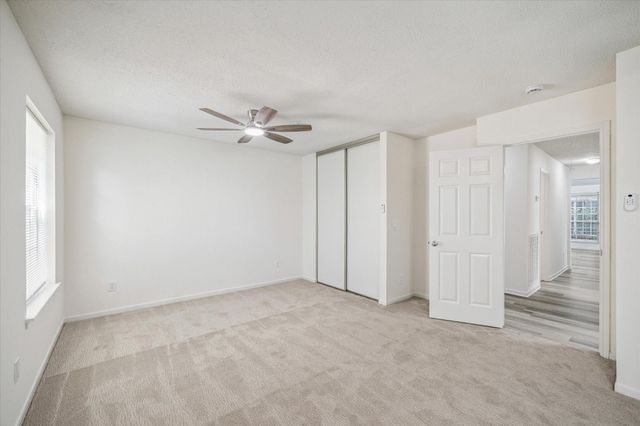 143 W Village Knoll Circle, Spring, TX 77381