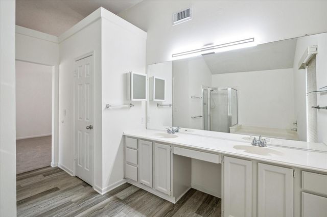 143 W Village Knoll Circle, Spring, TX 77381