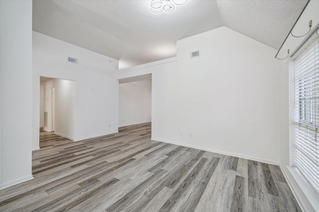 143 W Village Knoll Circle, Spring, TX 77381