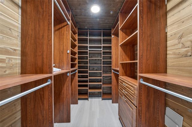 1762 NE 38th Street, Oakland Park, FL 33334