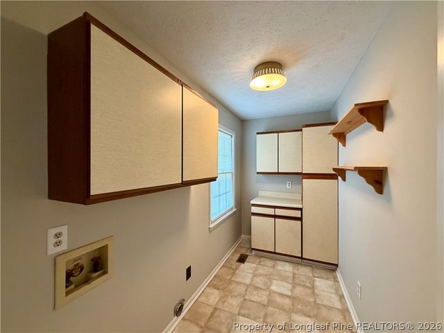 5959 Rehoboth Road, Hope Mills, NC 28348
